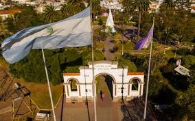 Convocatoria a instituciones para participar del desfile cívico-militar por el 127°  aniversario de Punta Alta
