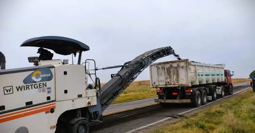 Bachean la ruta 3 entre Monte Hermoso y Pehuén Có
