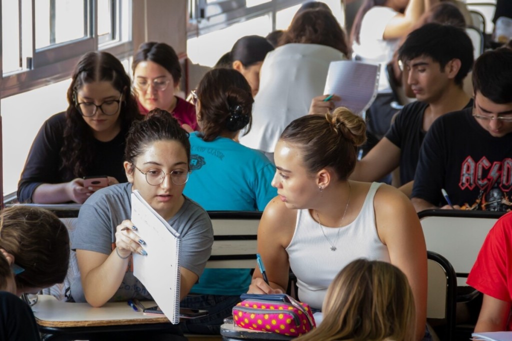 T&iacute;tulo: Abren inscripciones para iniciar carreras en agosto en la UNS