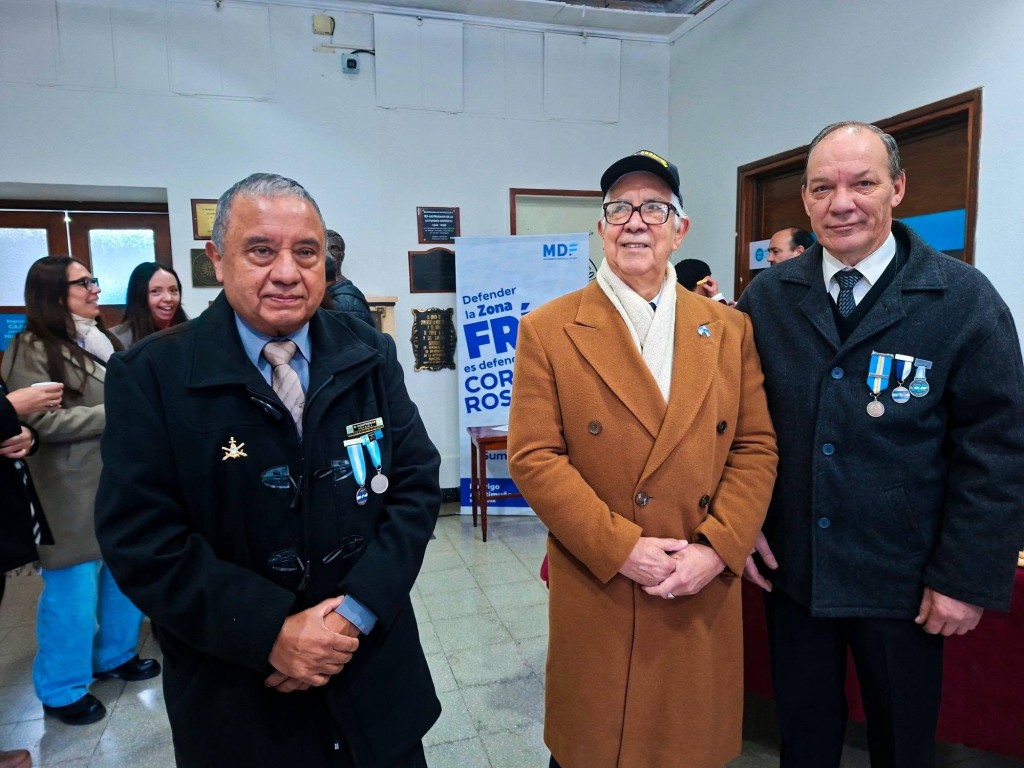 Coronel Rosales conmemor&oacute; el D&iacute;a de la Bandera con emotivos actos y promesas de lealtad