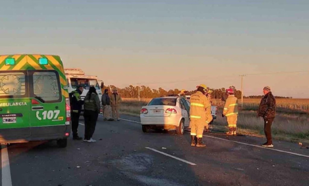Un muerto en la Ruta 51 tras un choque entre un auto y un cami&oacute;n cerca de Frapal