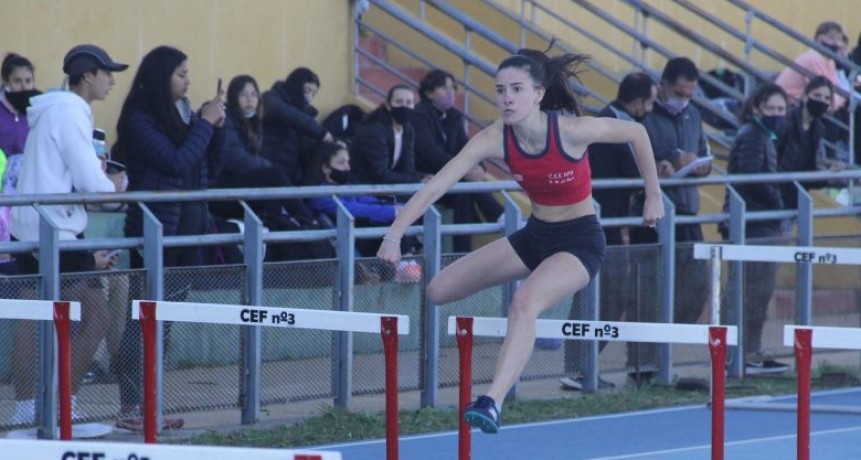 Medallas de rosaleños en el Campeonato Provincial de Atletismo U-18 y clasificaron al Nacional