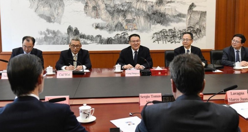 China advierte al FMI que podría cubrir los vencimientos de Argentina si sigue demorando el acuerdo