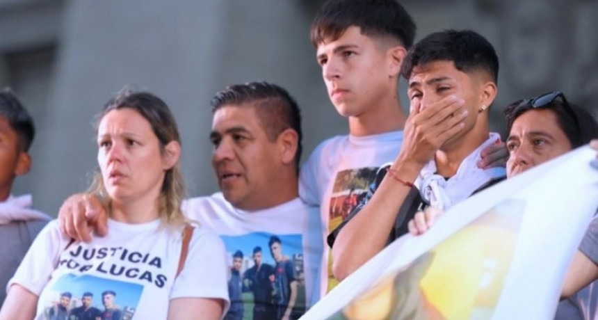 Crimen de Lucas González: condenaron a prisión perpetua a tres policías de la Ciudad