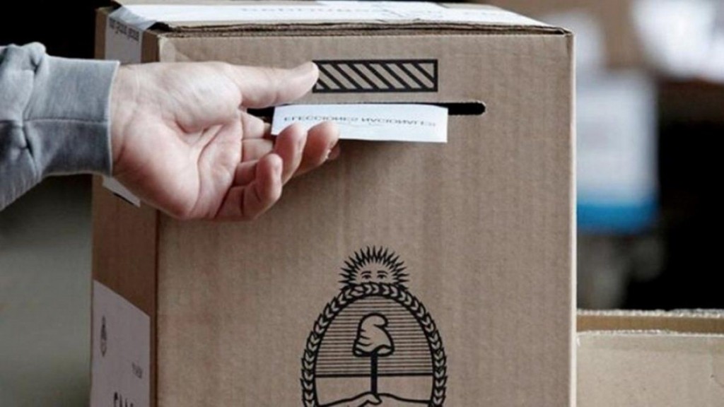 Provincia: más de un millón de extranjeros podrán votar en septiembre