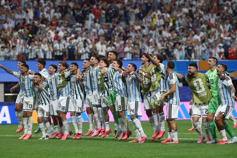Argentina gan&oacute; con la camiseta y escribi&oacute; otra p&aacute;gina inolvidable en su historia