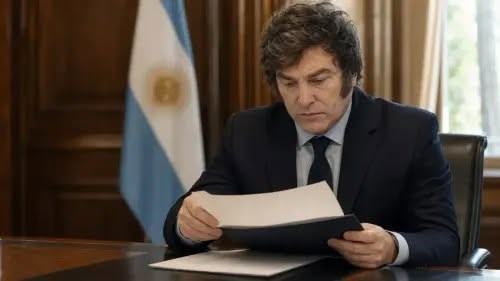 Por decreto, el Gobierno modifica la base de c&aacute;lculo de los aportes sindicales