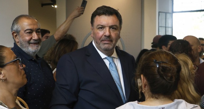 El Gobierno apuesta a blindar las causas Libra y Adorni con movimientos en la Justicia