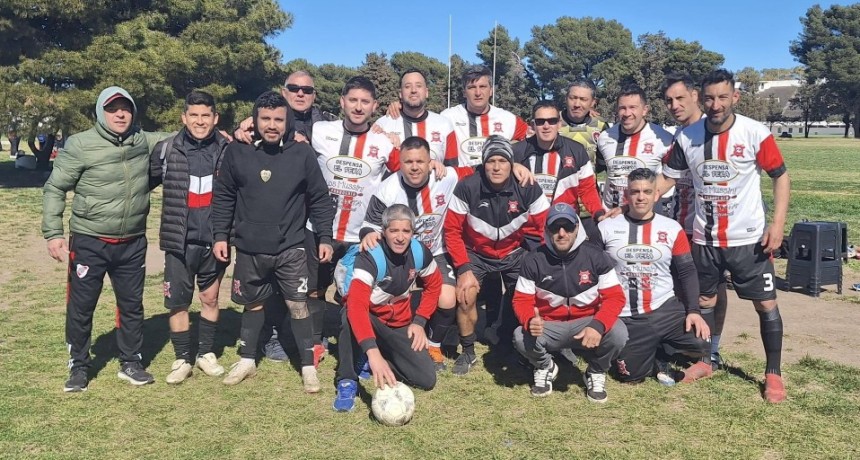 Futbol. Veteranos: Polirrubro Mat&iacute;as se qued&oacute; con el Apertura y ya piensa en el t&iacute;tulo anual