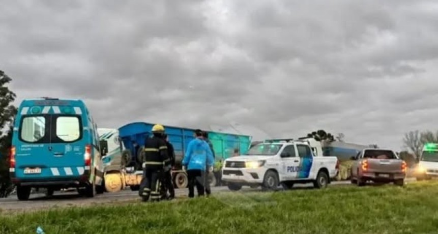 Tragedia en la Ruta 3: muri&oacute; un bahiense y tres integrantes de su familia resultaron gravemente heridos