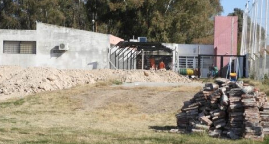 Con fondos del Programa Especial de Emergencia Educativa (PEED) dependiente del gobierno de la provincia de buenos aires comienza obra de ampliación de la Escuela 502 con una inversión de más de 100 millones  