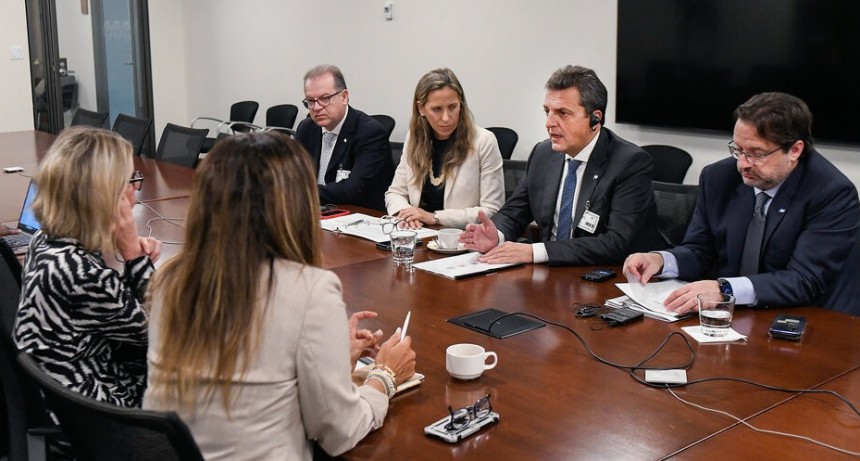 Economia:Créditos para obras y gasto social