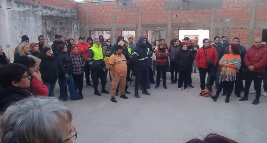 Se agudiza el conflicto Trabajadores-Municipio y anuncian medida de fuerza.