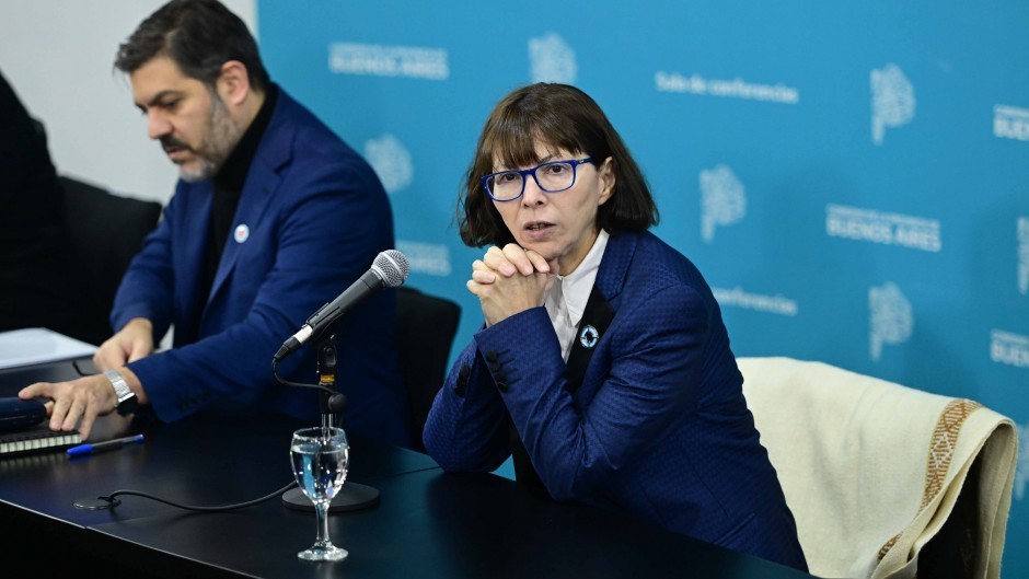 Kicillof terminará cerca de 900 viviendas paralizadas por Milei
