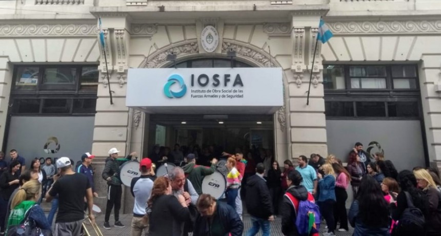 A pesar del colapso sanitario, hay un festival de contrataciones dudosas de la gestión libertaria en la Obra Social de las Fuerzas Armadas