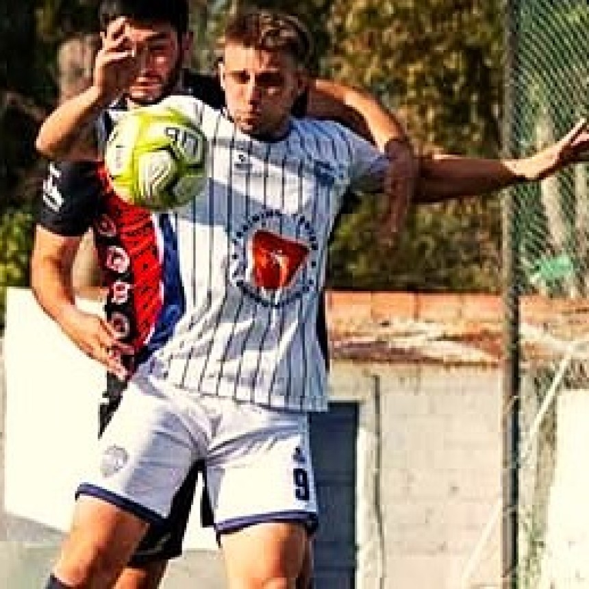Sporting empat&oacute; ante Libertad y dej&oacute; pasar una buena oportunidad