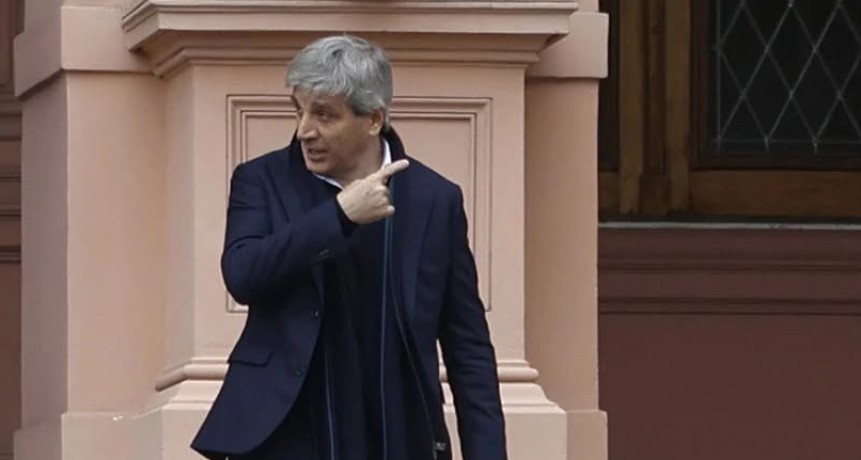 Caputo declar&oacute; que tiene el 95% de sus ahorros en el exterior