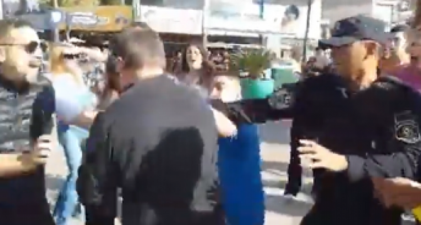 Se tensa la campaña: Echan a militantes de Milei en Ituzaingó, Jujuy y la UBA
