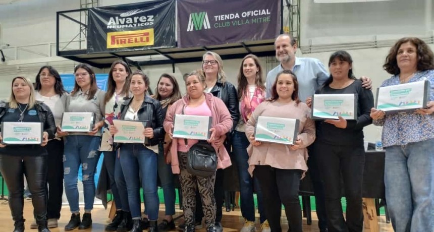 Programa Conectadas por la Democracia en Bahia Blanca