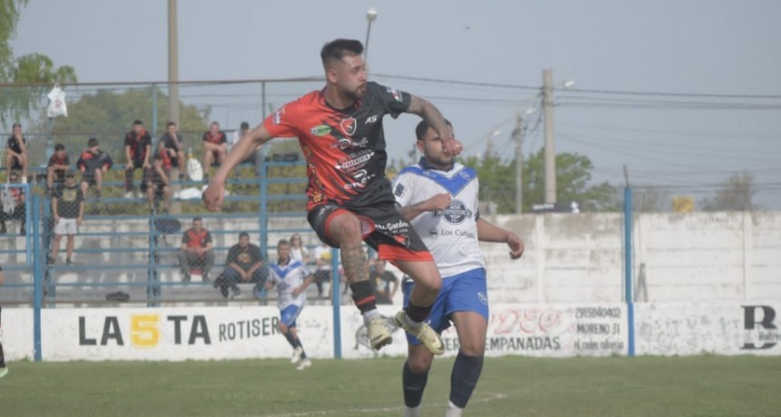 Sporting empato de visitante frente a La Armonía