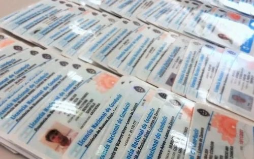 Prórroga en el uso de licencias digitales y constancia de trámite aprobado