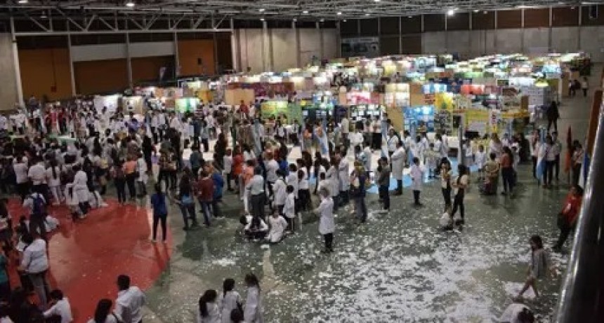 Destacada participación de estudiantes puntaltenses en la feria nacional de ciencias