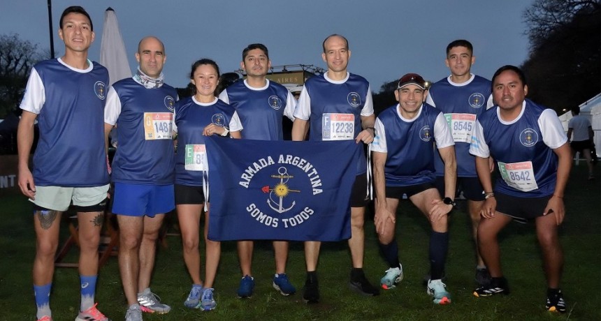 Presencia de la Armada Argentina en la maratón internacional de Buenos Aires