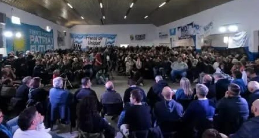 EL PERONISMO ACELERA SU ARMADO RUMBO A 2027