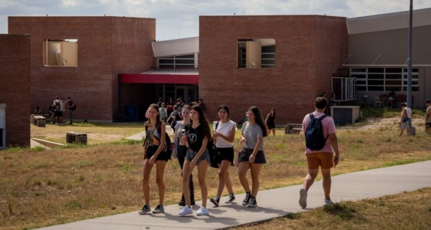 La UNS cambia los cursos para ingresantes: ser&aacute;n virtuales y autogestionados