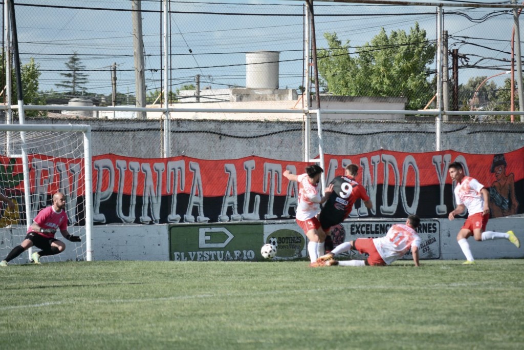 Sporting lucho hasta el final pero cayo frente a Huracan