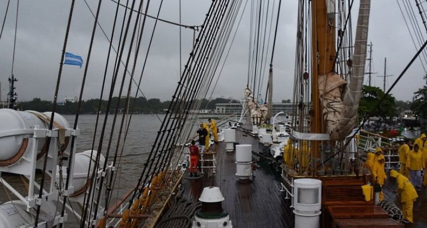 La Fragata Libertad inició el tramo final de su Viaje de Instrucción