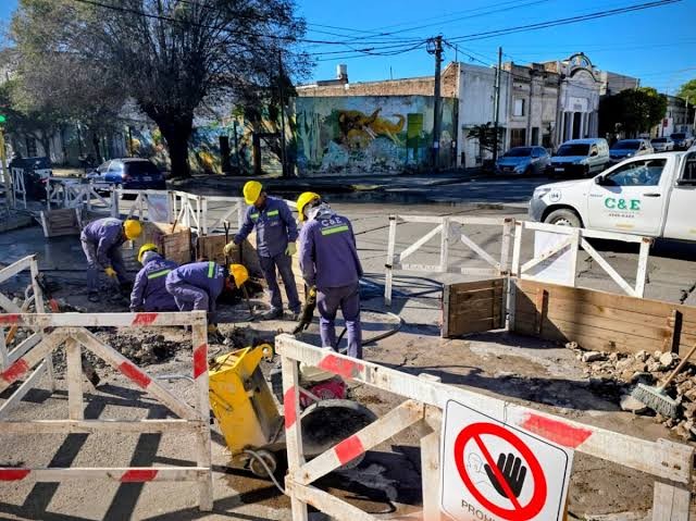 Avanza la obra de recambio de ca&ntilde;er&iacute;as de agua potable en Punta Alta