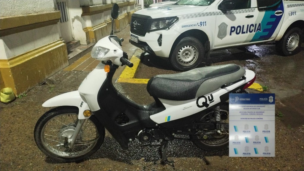 ESCAP&Oacute; DE UN CONTROL, HUY&Oacute; A PIE Y TERMIN&Oacute; APREHENDIDO TRAS CAER CON SU MOTO