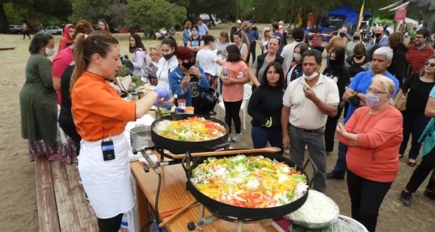 Once puestos de comida confirmados para “A mar y campo” este fin de semana en Pehuen Co