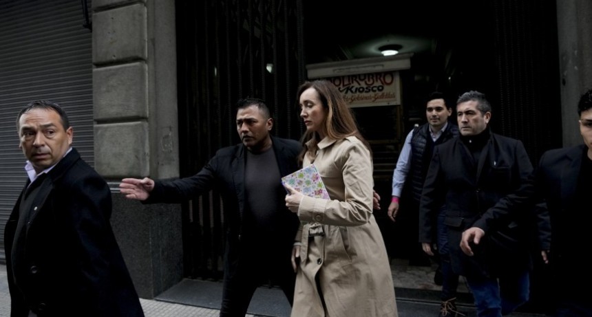 Villarruel dijo que la crisis se resuelve con una 
