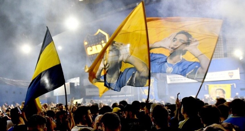 Elecciones en Boca: la suspensión a pedido de Macri, el banderazo de los hinchas y la conferencia de Juan Román Riquelme