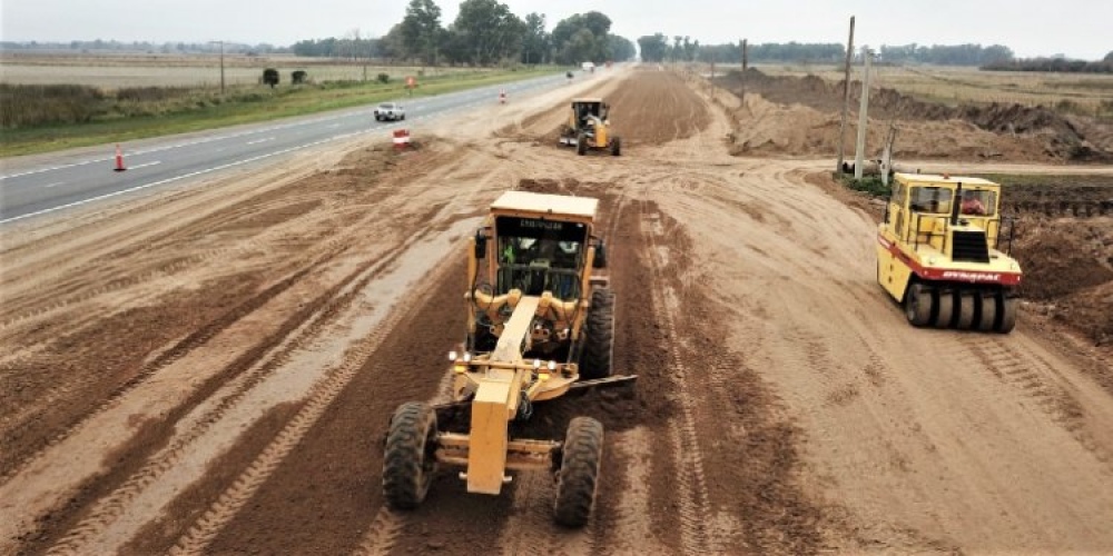 Paran obra en Ruta 3 entre Dorrego y Chaves 