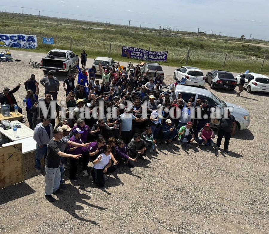 Protesta de UOCRA en Puerto Rosales: acuerdo parcial y continuidad en estado de alerta