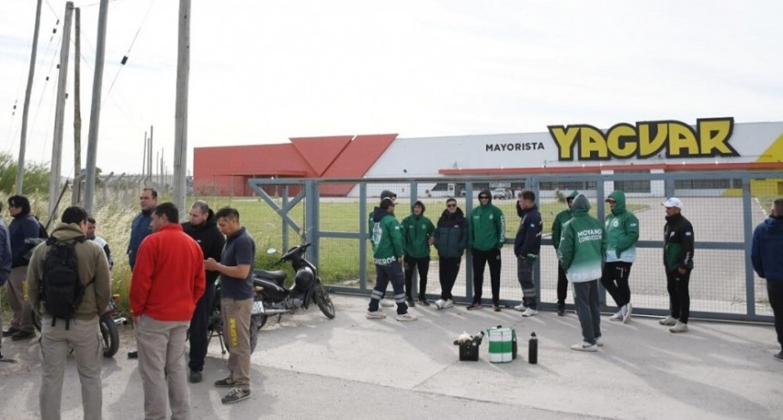 Cerró Yaguar: los empleados fueron notificados por teléfono y culpan al mal estado de la ruta