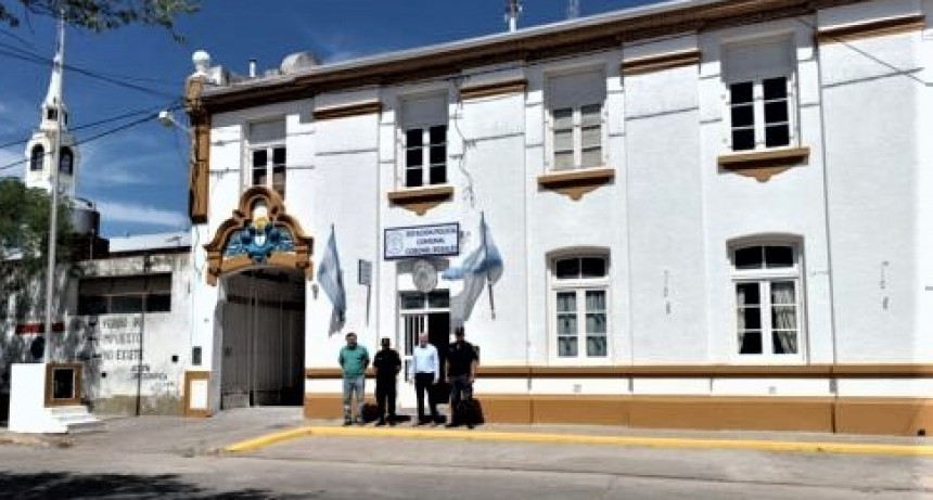 Finalizó la refacción del frente de la Comisaría local y Pereyra se aleja de la direccion de policia comunal