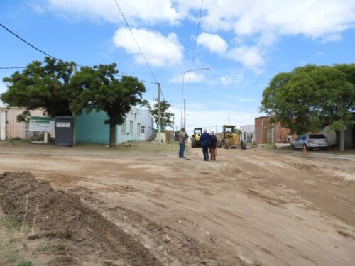 En los próximos días, finaliza la pavimentación de calles en Nueva Bahía Blanca 
