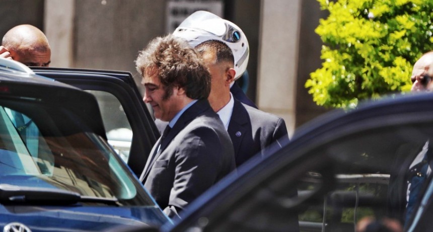Milei prendió la maquinita: El gobierno emite 2 billones para deuda e indemnizaciones