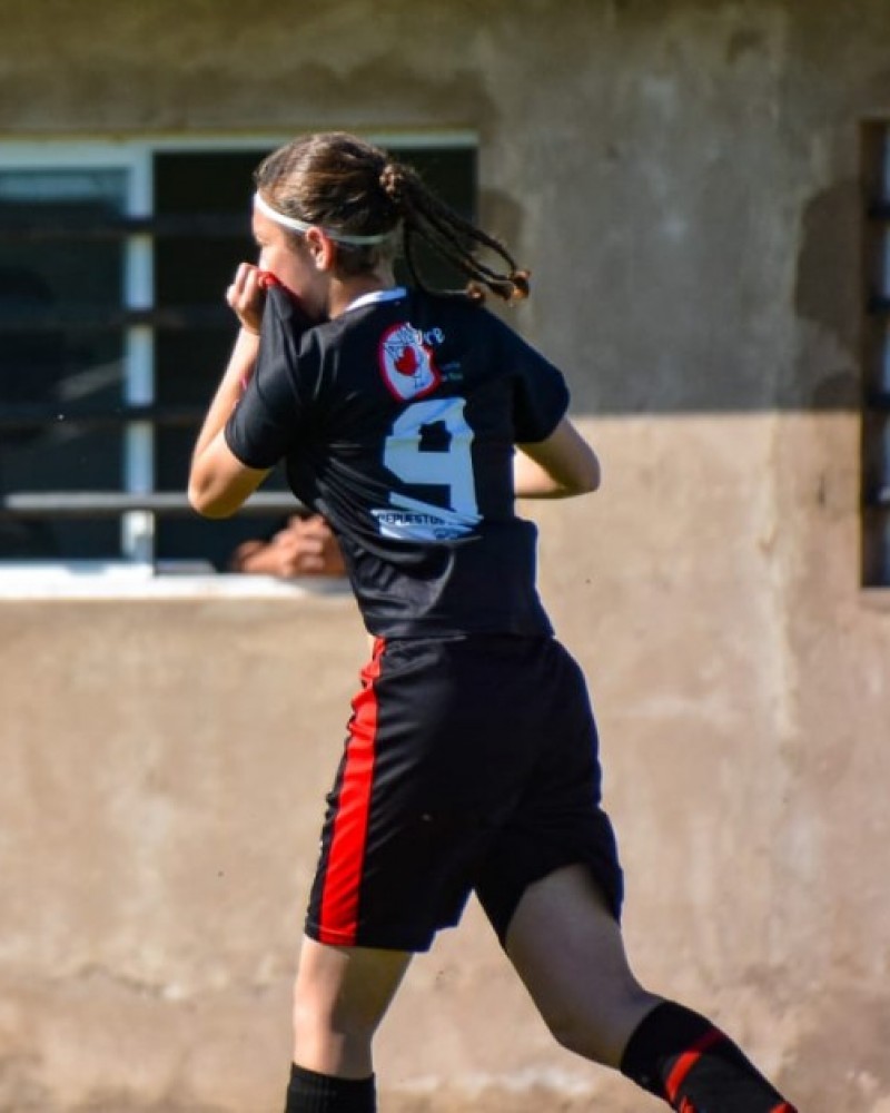 El boom del fútbol femenino en los pies de “SofiGol” Mattos  Bajada