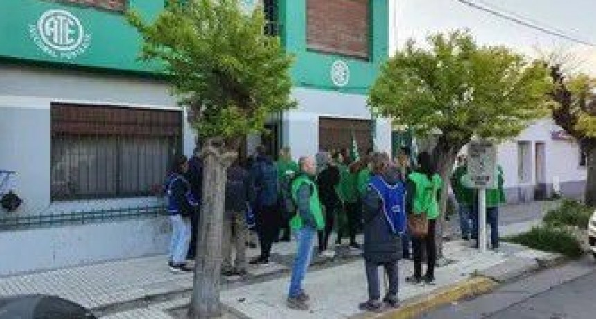 Auxiliares de Educación de ATE convocan a asambleas en Bahía Blanca, Punta Alta y Carmen de Patagones