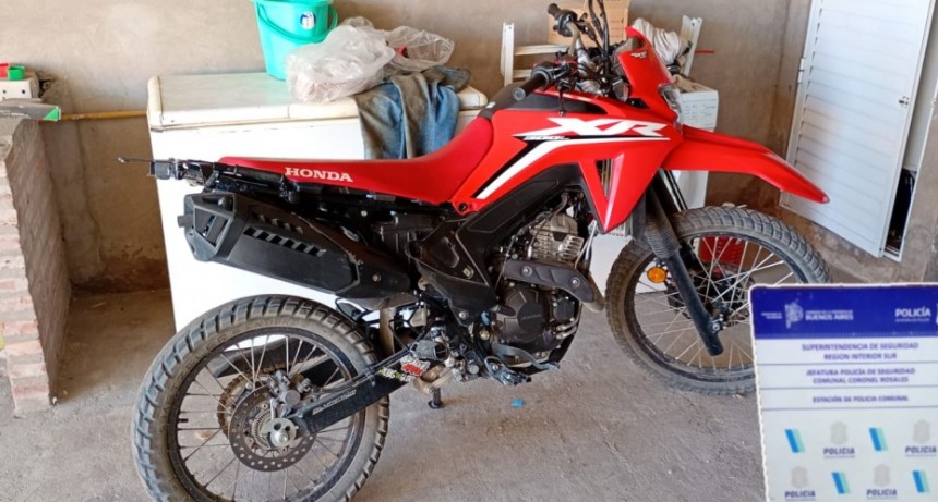 Secuestro de motocicleta involucrada en maniobras peligrosas en el espacio público